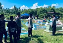Kapolres Kaur Sambangi Rumah Duka Korban Tenggelam, Sampaikan Belasungkawa kepada Keluarga