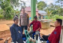 Bhabinkamtibmas Polres Bengkulu Tengah Sambang Desa Binaan, Pererat Silaturahmi Dan Ciptakan Kamtibmas Kondusif