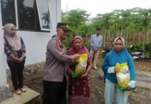 Polres Kepahiang Perkuat Kedekatan dengan Warga Lewat NGOPI TAWAR di Desa Tertik, Aspirasi Masyarakat Diserap dan Salurkan Bantuan Sosial