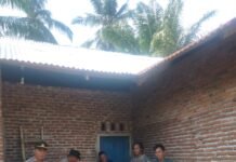 Hadapi Musim Kemarau, Polsek Pino Raya Dukung Distribusi Air Bersih