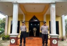 Polres Rejang Lebong Amankan Ibadah Minggu, Pastikan Jemaat Beribadah dengan Aman dan Khusyuk