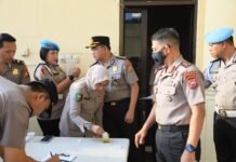 Polda Bengkulu Perkuat Pengawasan Internal Melalui Pemeriksaan Urine Personel