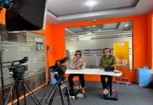Kasat Lantas Polresta Bengkulu Sosialisasikan Tertib Berlalu Lintas Melalui Siaran Interaktif RRI