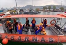 Polda Lampung Perkuat Pencarian 5 Wartawan dan 3 Kru Kapal yang Hilang Kontak di Selat Sunda