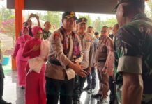 Pisah Sambut Kapolres Kaur, Tongkat Komando Beralih dari AKBP Alam Bawono kepada AKBP Wiwin Syamsul Arifin