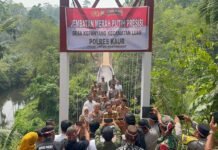 Gerak Cepat di Awal Kepemimpinan, Baru 4 Hari Menjabat Kapolres Kaur Resmikan Jembatan Merah Putih Presisi