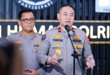 Polri Bergerak Cepat Tangani Dampak Galodo di Kabupaten Solok, Buka Akses hingga Lakukan Trauma Healing