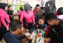 Bhayangkari Peduli Jangkau Pulau Borang, Perkuat Kesehatan dan Ketahanan Sosial Warga Pesisir Sumsel