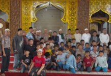 Jumat Keliling di Masjid Raya Baitul Izah, Kapolda Bengkulu Serap Aspirasi dan Dengarkan Keluhan Masyarakat