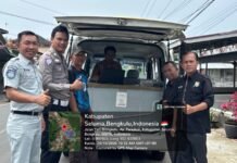 Dekatkan Layanan kepada Masyarakat, Tim Pembina Samsat Seluma Gelar Samsat Halte